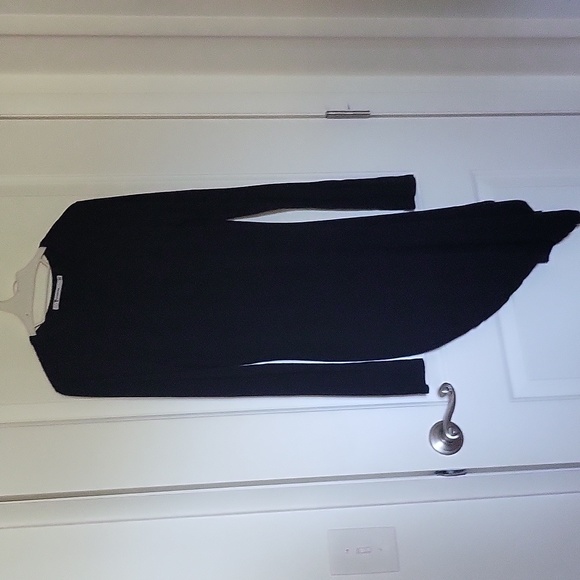 T by Alexander Wang Dresses & Skirts - T by Alexander Wang small black casual dress with ruching